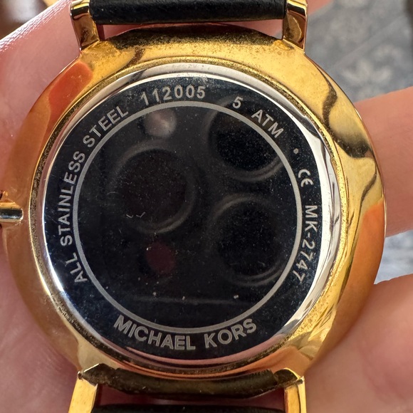 Michael Kors Pyper Watch Black and Gold Leather Strap 38mm - Picture 7 of 12